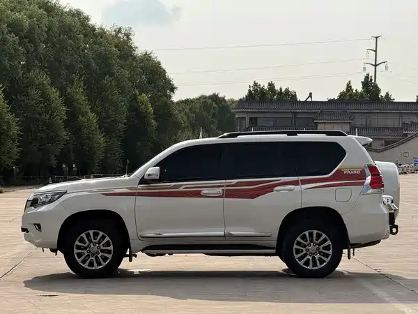 Toyota Prado 2019