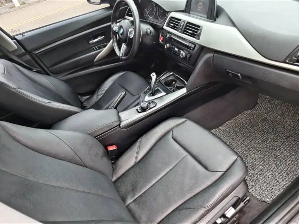 BMW 3 Series GT 2016 — фото 14