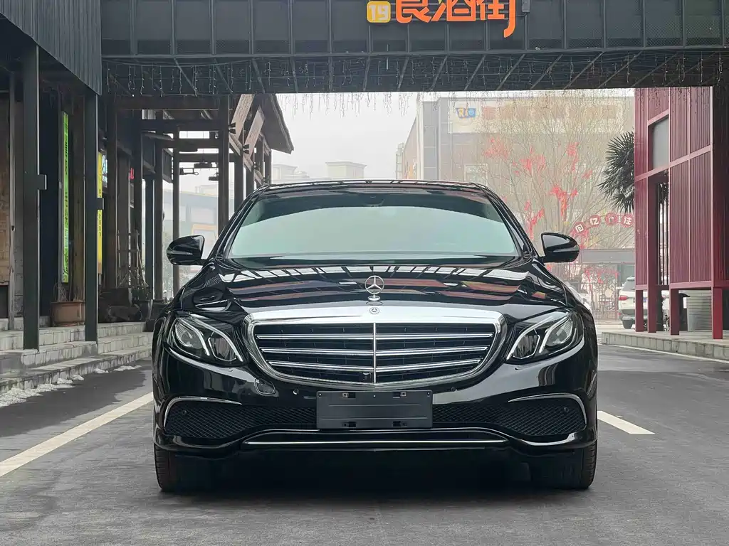 Mercedes-Benz E-Class 2018 — фото 2
