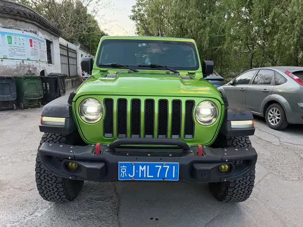 Jeep Wrangler 2020 — фото 2