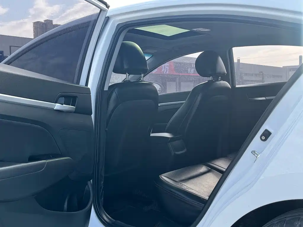Hyundai Celesta 2018 — фото 18