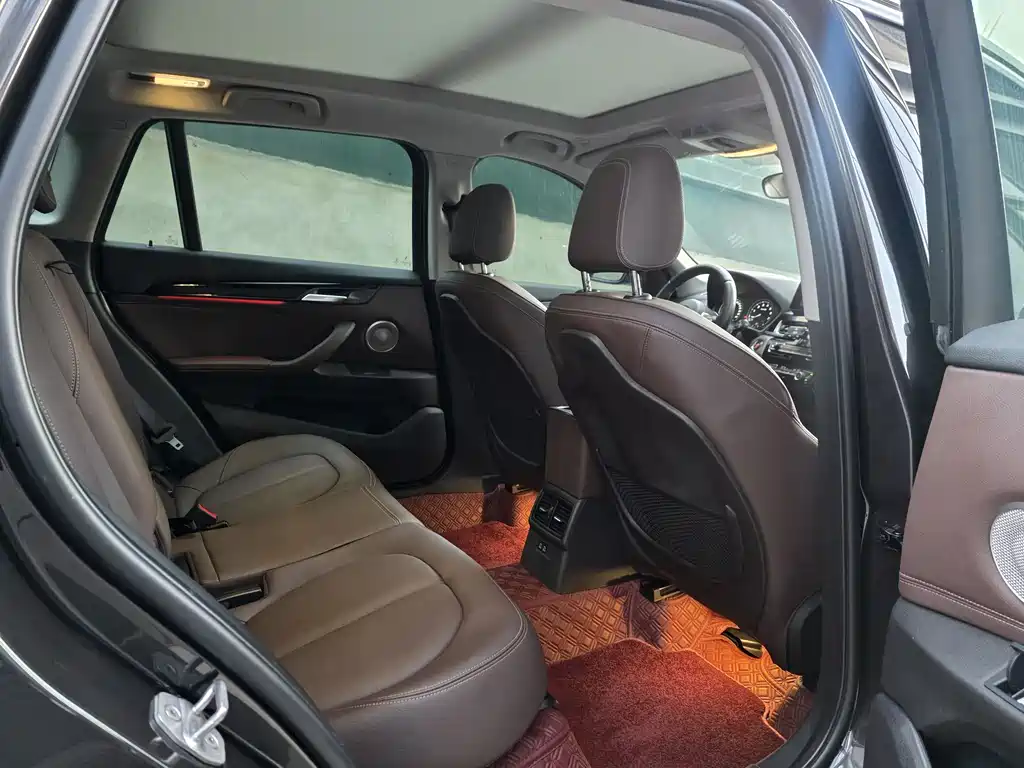 BMW X1 2021 — фото 10