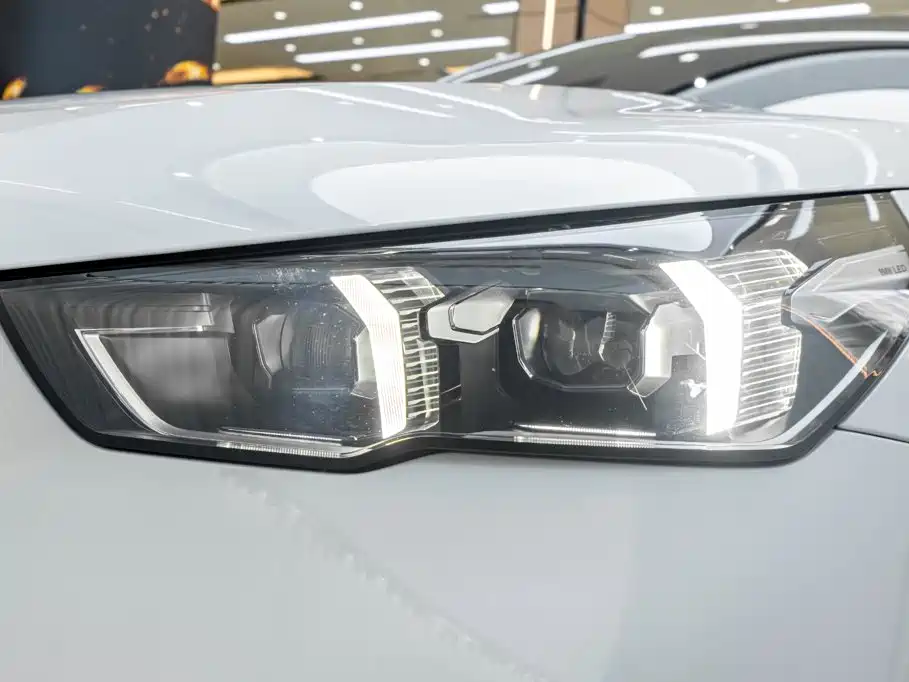 BMW 5 Series 2024