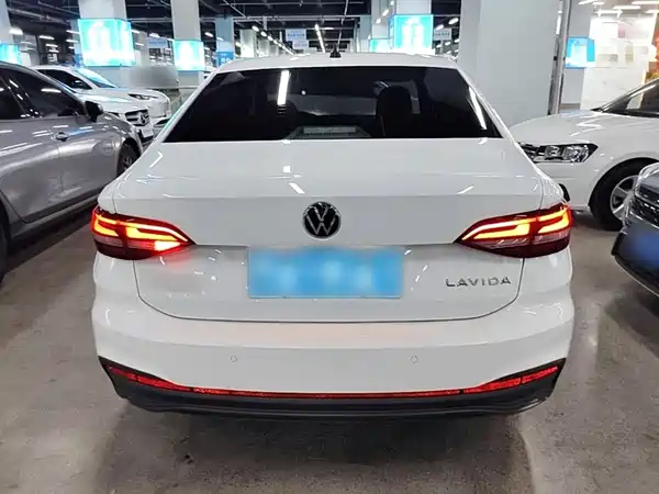 Volkswagen Lavida 2022