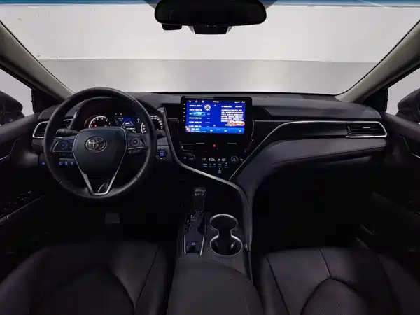 Toyota Camry 2022