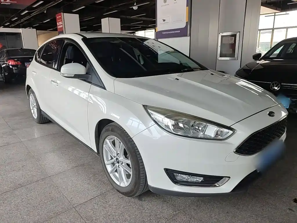 Ford Focus 2016 — фото 4