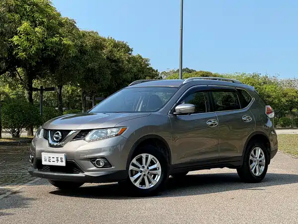 Nissan X-Trail 2014