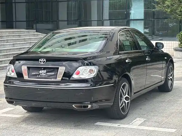 Toyota Reiz 2007