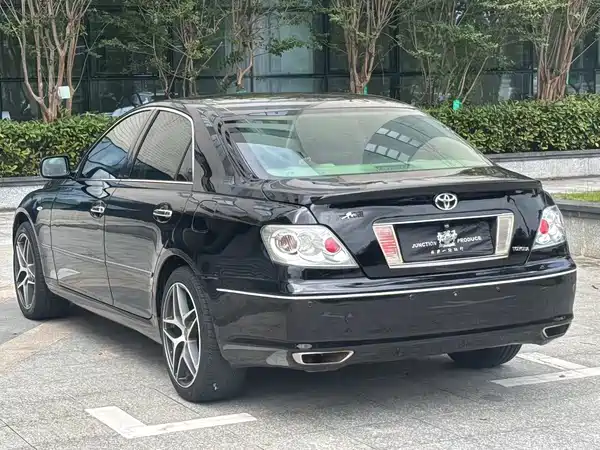 Toyota Reiz 2007