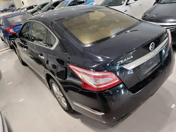 Nissan Teana 2016