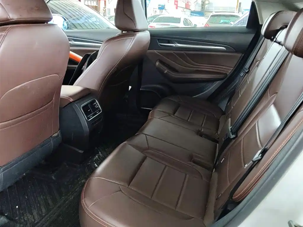 Haval F7x 2019 — фото 17