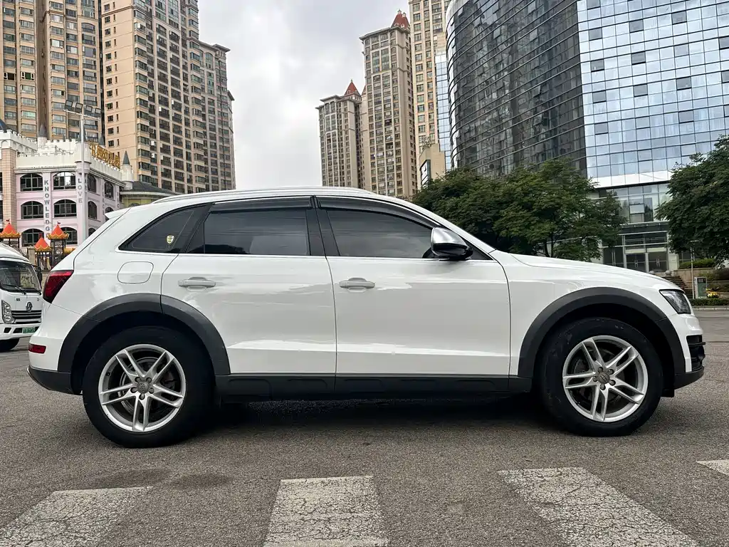 Audi Q5 2019 — фото 41