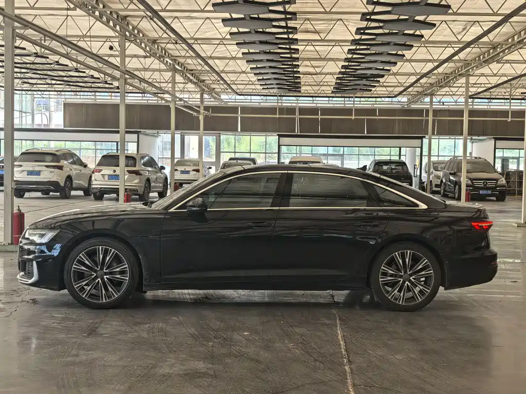 Audi A6L 2020