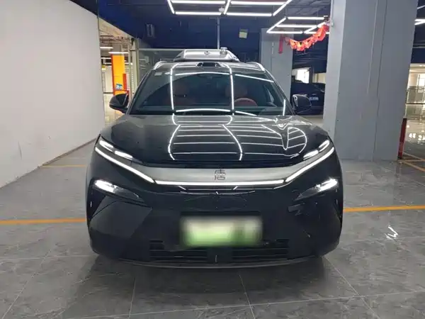 BYD Tang L 2026