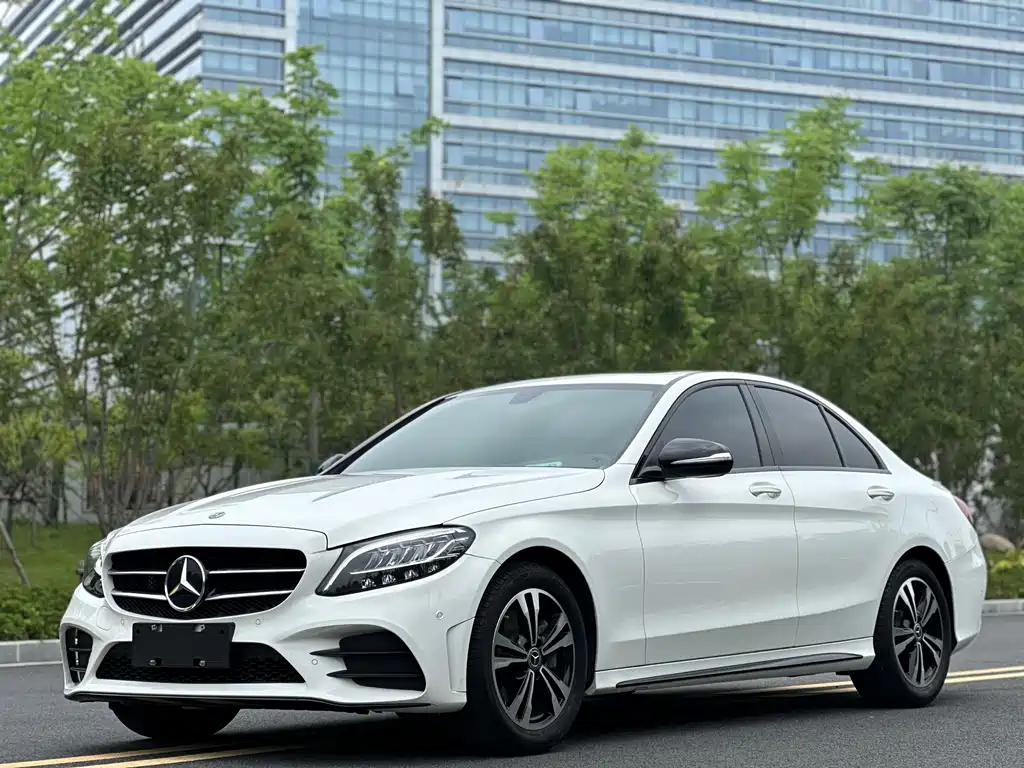 Mercedes-Benz C-Class 2020 — фото 1