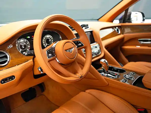 Bentley Bentayga 2025