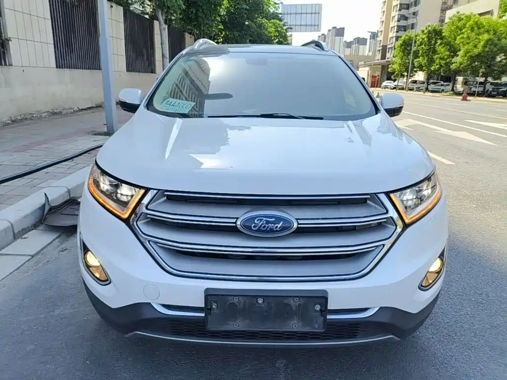 Ford Edge 2019 — фото 3