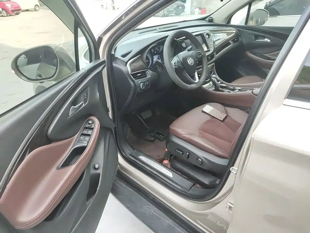 Buick Envision Plus 2017 — фото 16