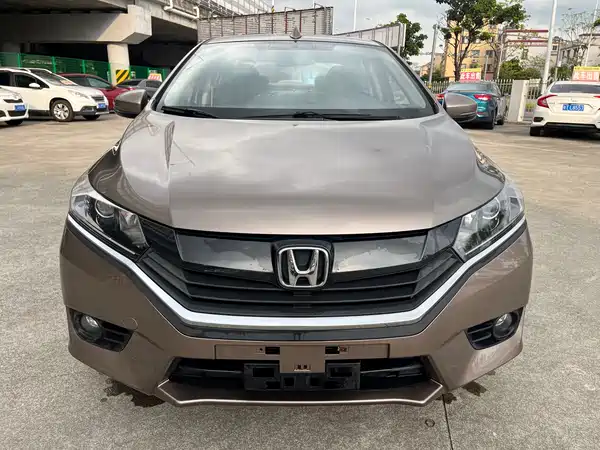 Honda Greiz 2017