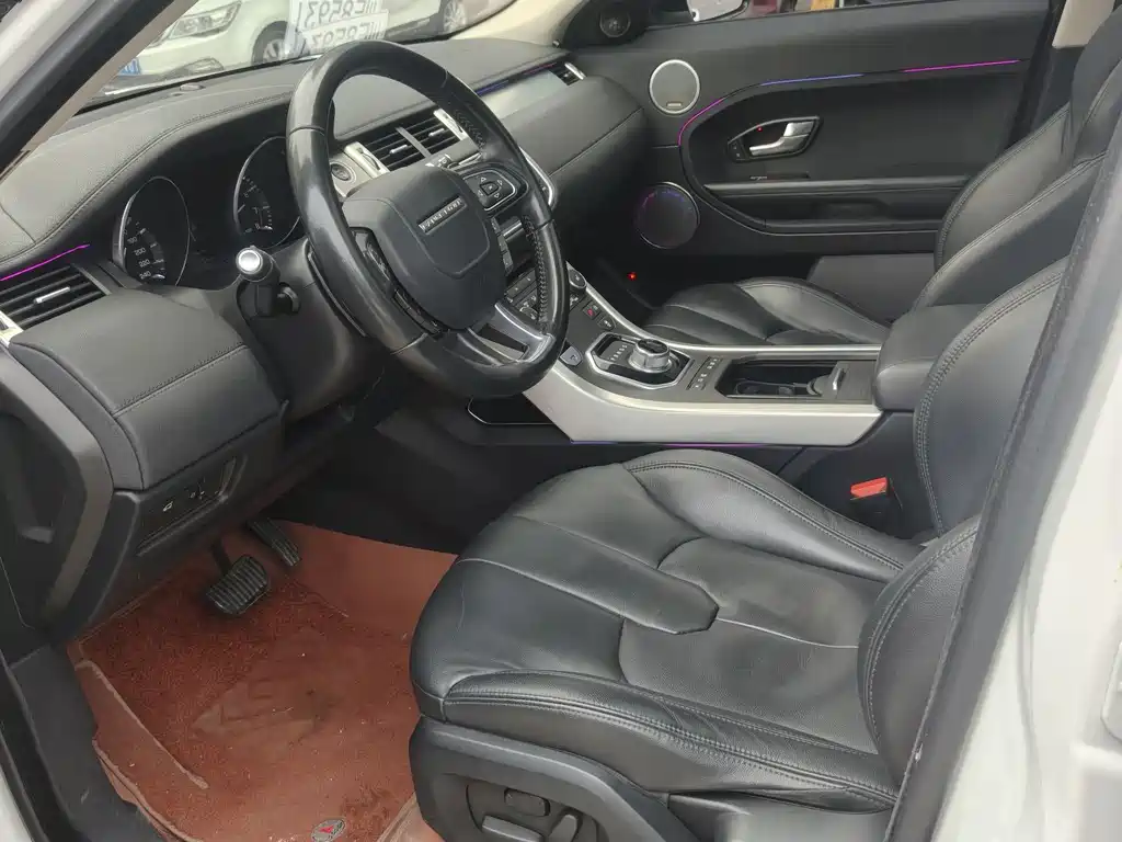 Land Rover Evoque 2015 — фото 9