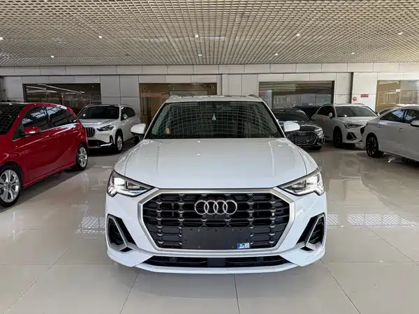 Audi Q3 2022