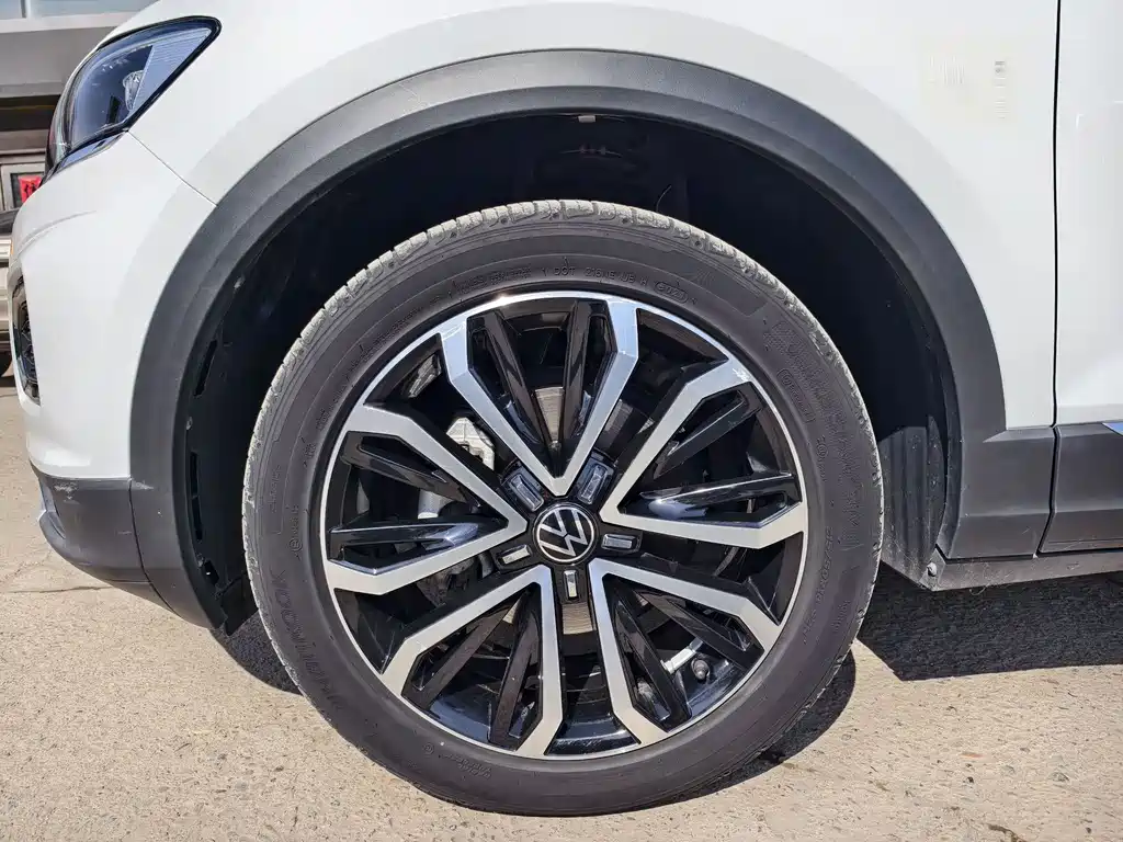 Volkswagen T-Roc 2022 — фото 6