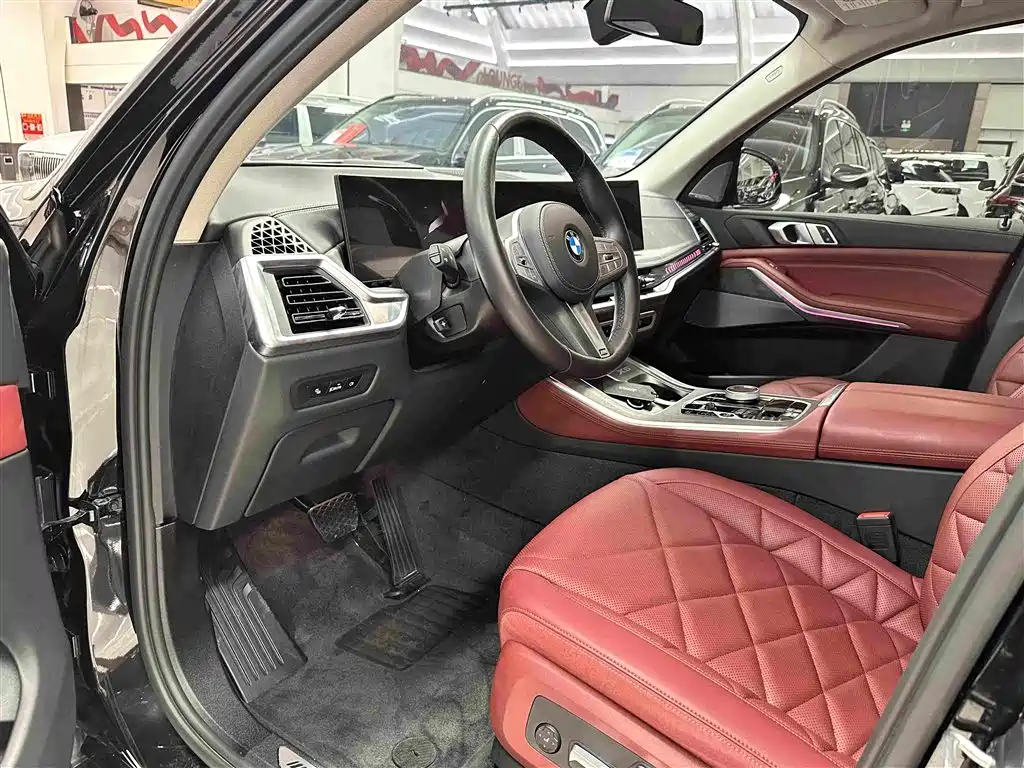 BMW X5 2025