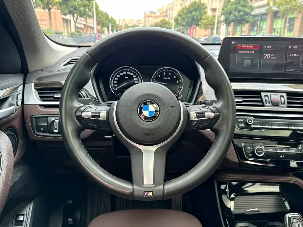 BMW X1 2020 — фото 17