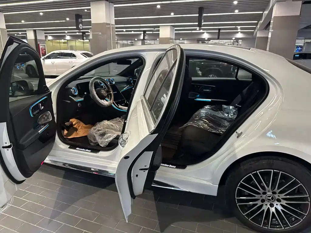 Mercedes-Benz C-Class 2026