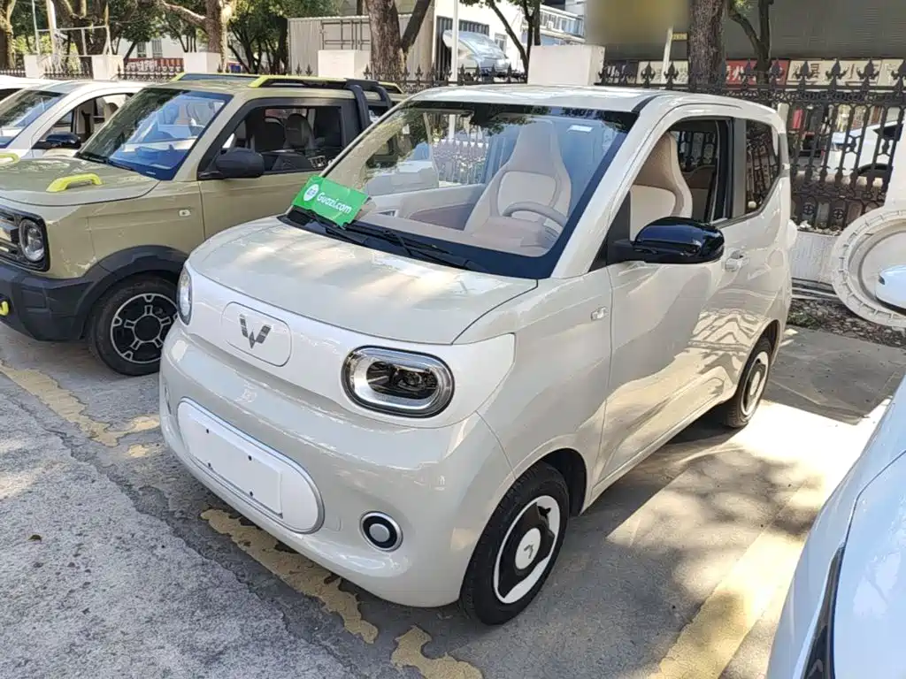 Wuling Hongguang MINIEV 2025
