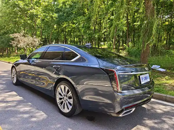 Cadillac CT6 2023