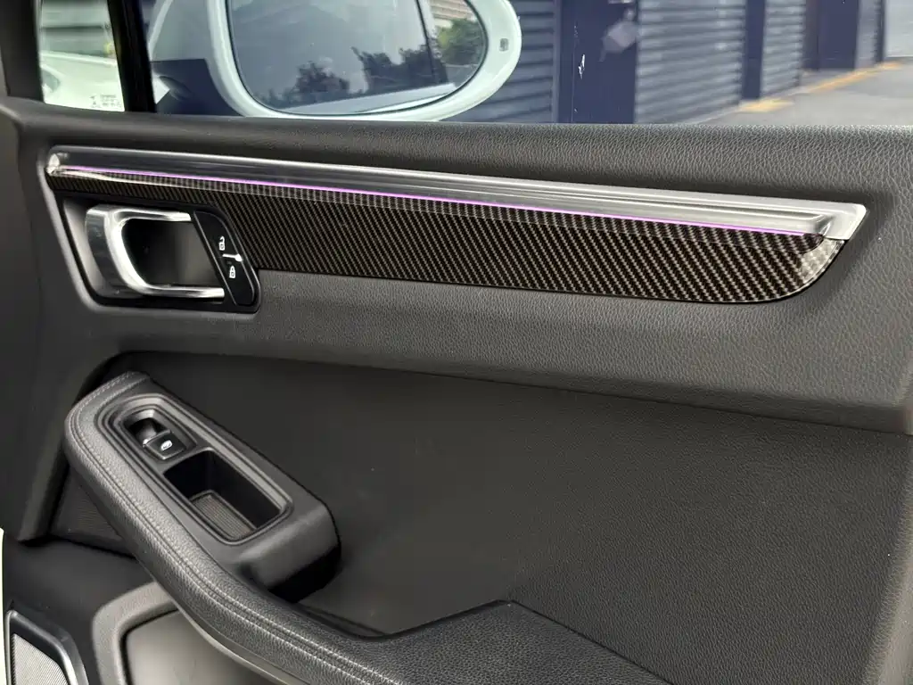 Porsche Macan 2021 — фото 9