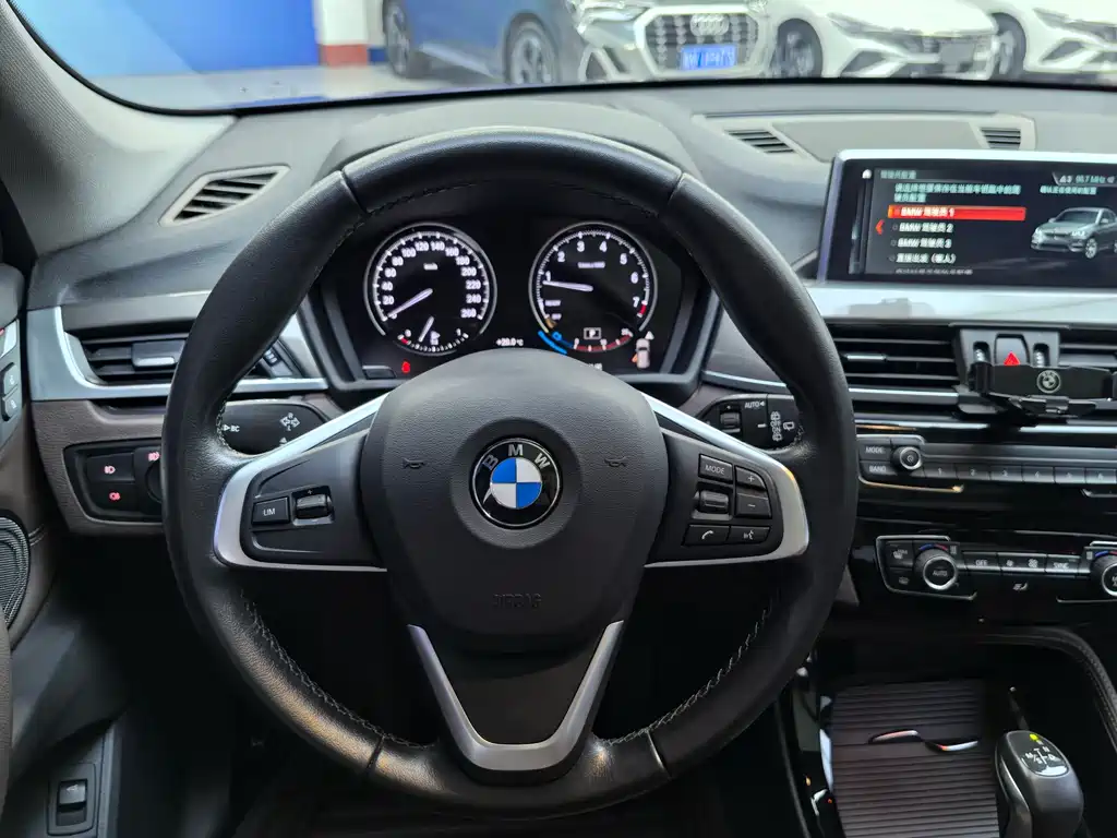 BMW X1 2019 — фото 11