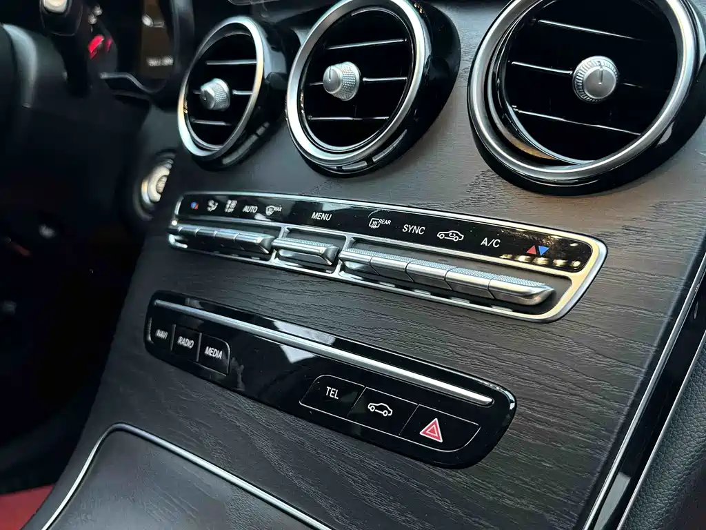 Mercedes-Benz C-Class 2019 — фото 11