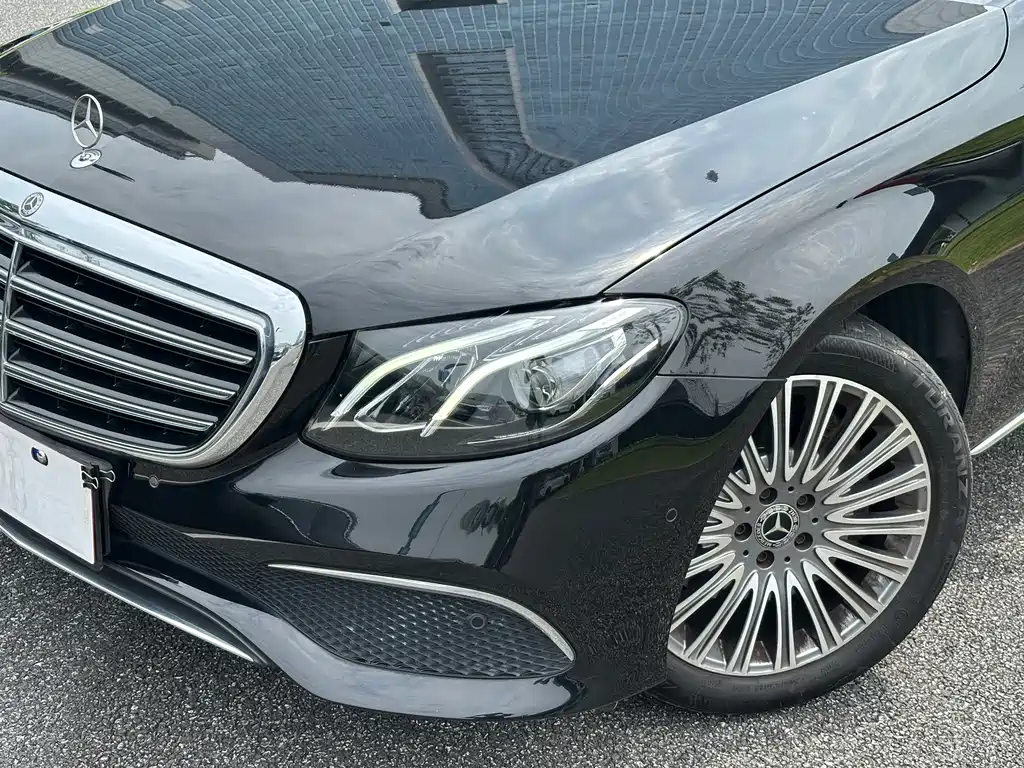 Mercedes-Benz E-Class 2020