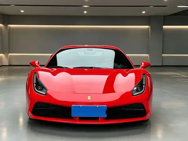 Ferrari 488 2018