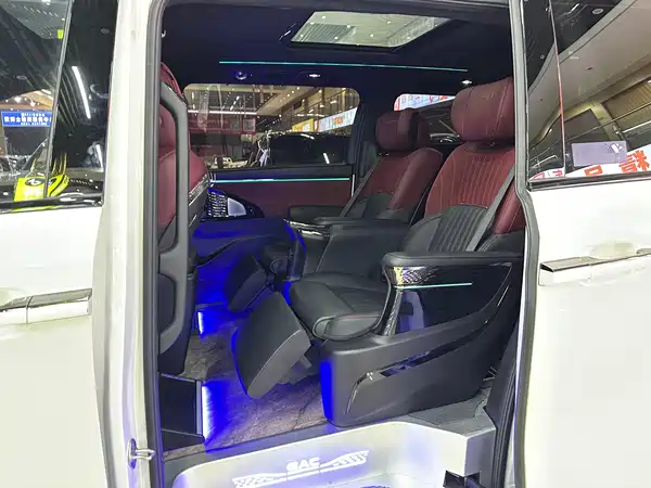 GAC Trumpchi M8 2024