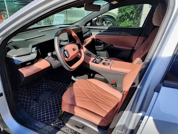 Geely Galaxy L6 2025