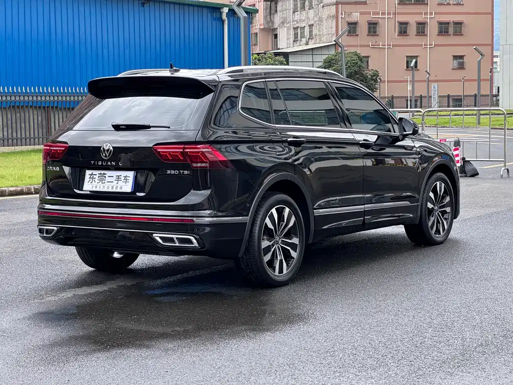 Volkswagen Tiguan L 2022 — фото 14