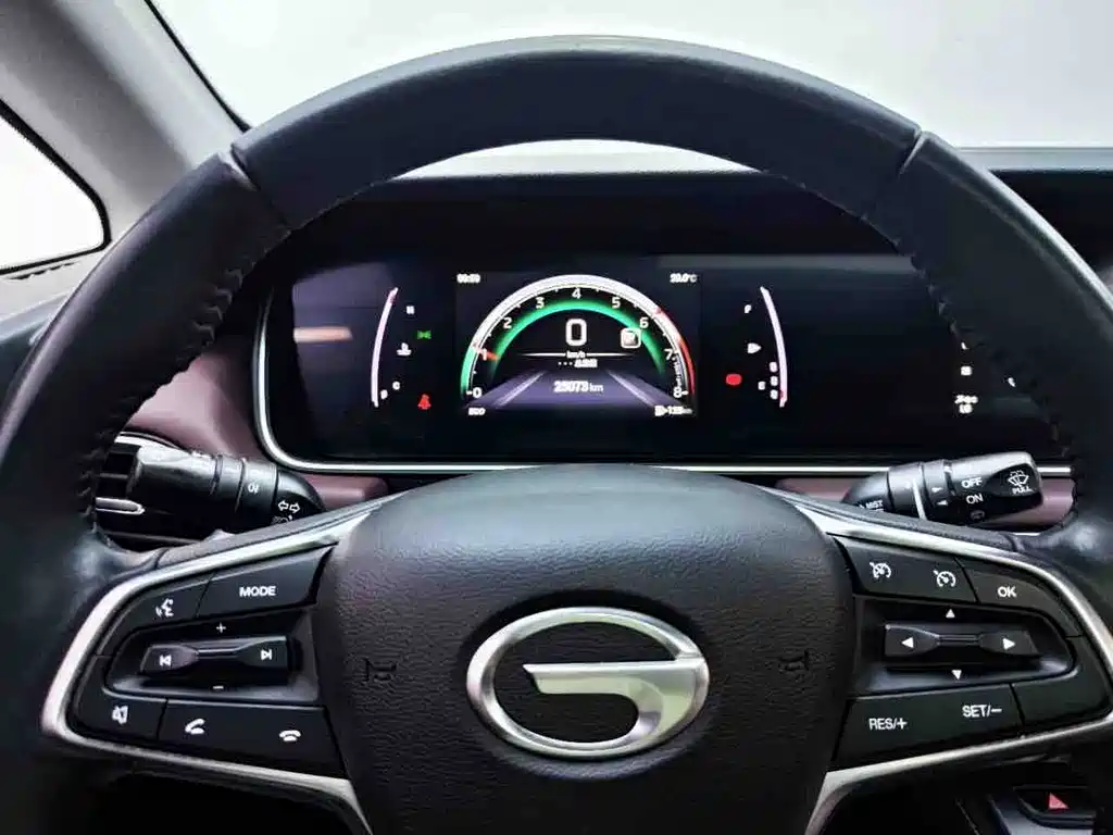GAC Trumpchi M6 2022 — фото 10