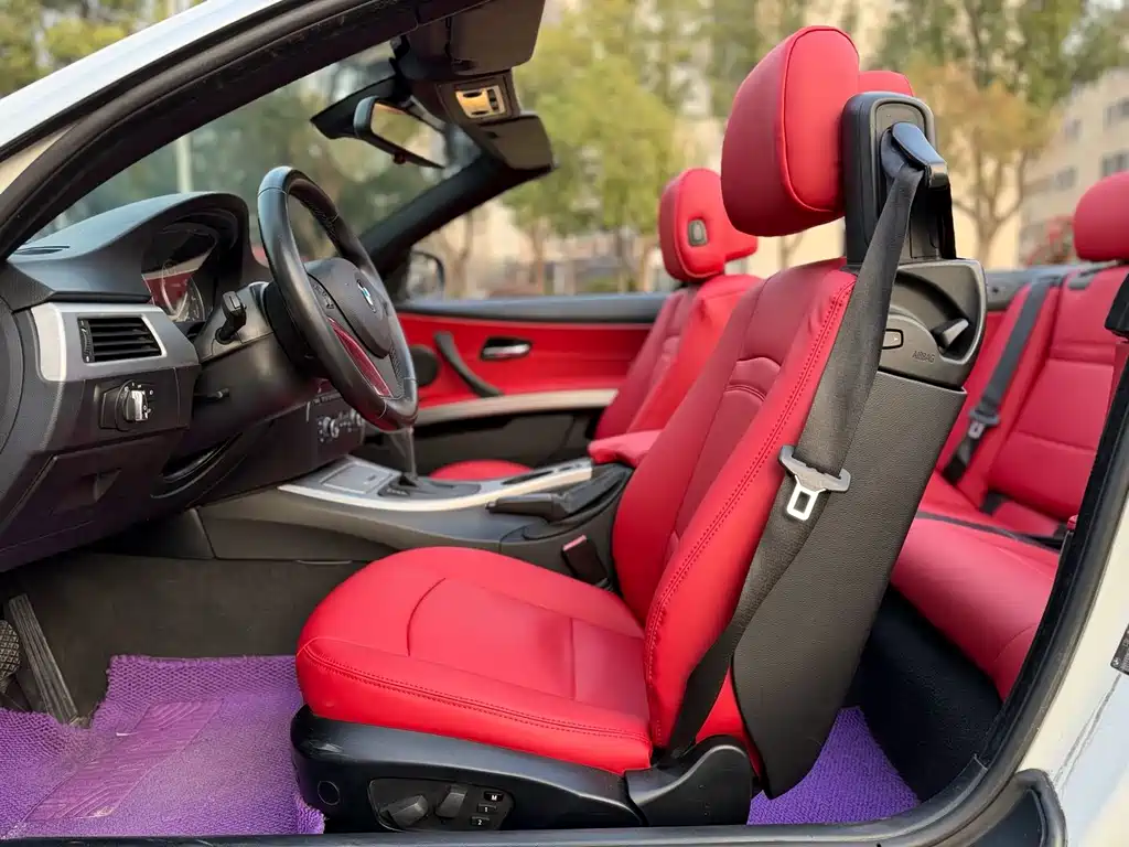BMW 3 Series 2011