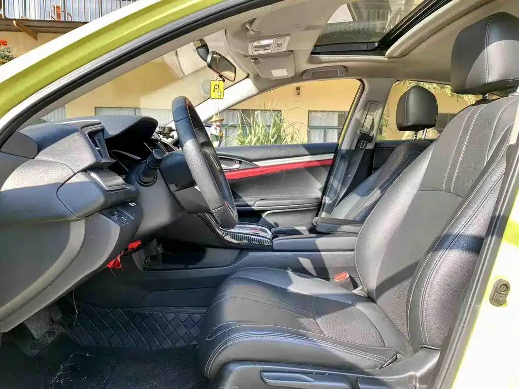 Honda Civic 2020 — фото 14