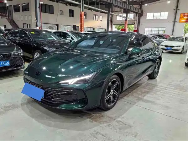 MG MG7 2023