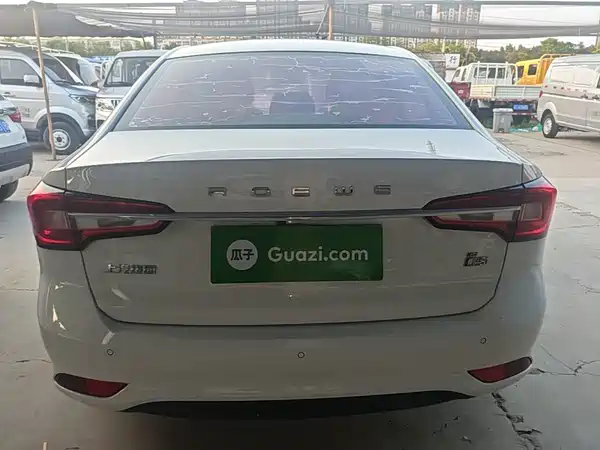 Roewe i5 2019