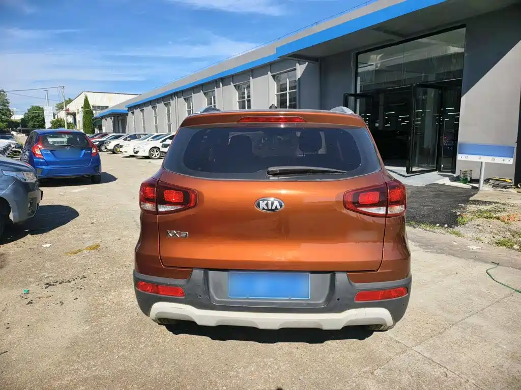 Kia KX3 2017 — фото 10