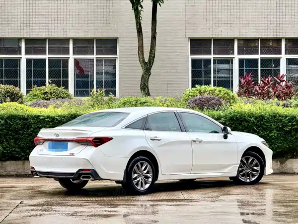 Toyota Avalon 2020