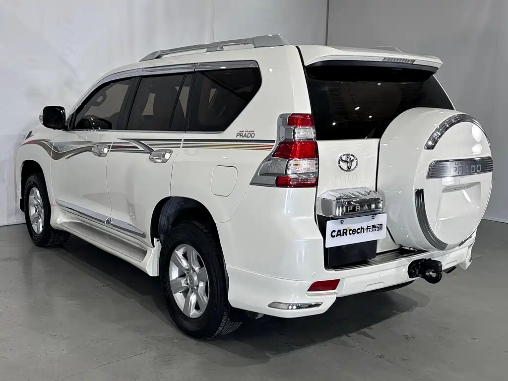 Toyota Prado 2016 — фото 18