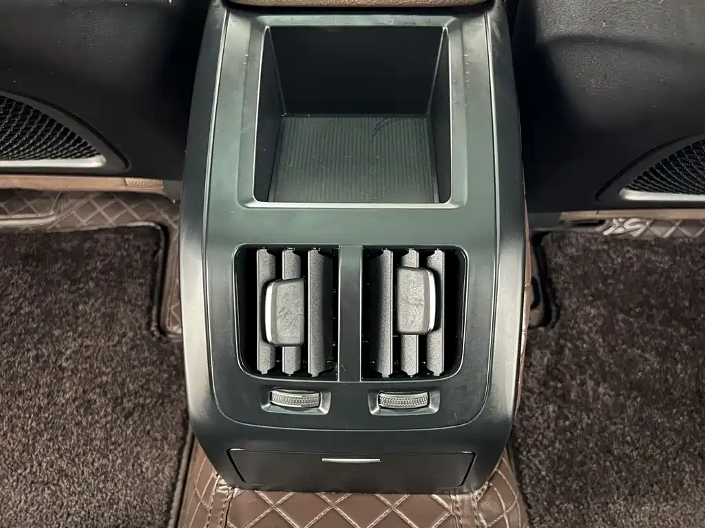 Volvo S90 2020 — фото 13