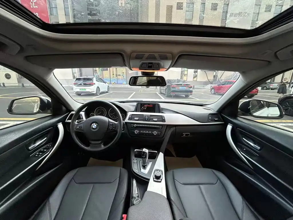 BMW 3 Series 2015