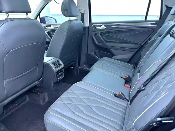 Volkswagen Tiguan L 2022